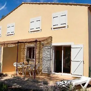 Hébergement de vacances Maison Dans Resort&spa, Callian (Var)